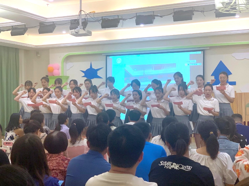 北湖區(qū)萬寶國際幼兒園師生風(fēng)采