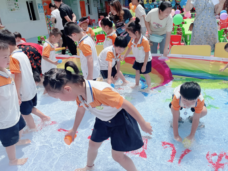 郴州市北湖區悅欣幼兒園師生風采