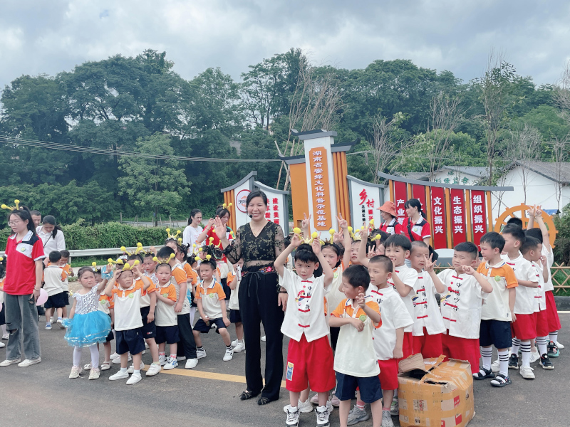 郴州市北湖區悅欣幼兒園師生風采